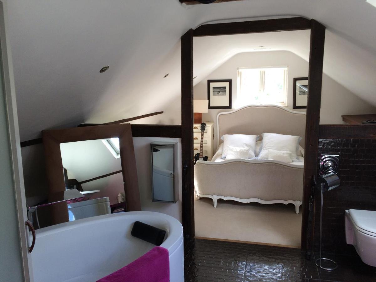Castle Mill Bed And Breakfast 多尔金 外观 照片